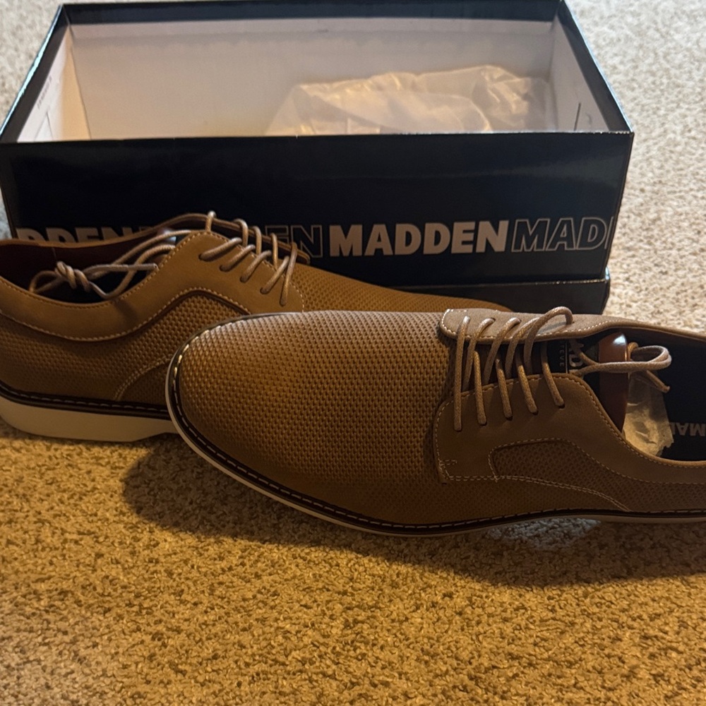 Steve Madden Men's Brown Oxfords